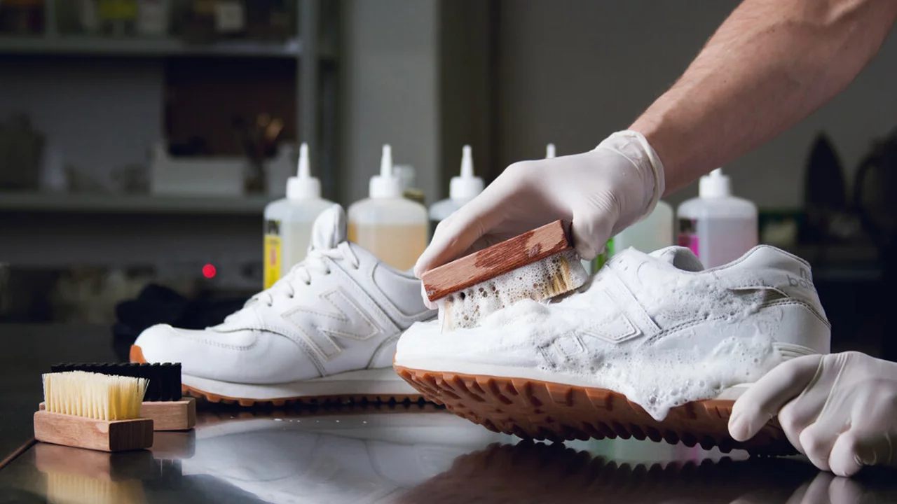 What is the best way to wash tennis shoes?